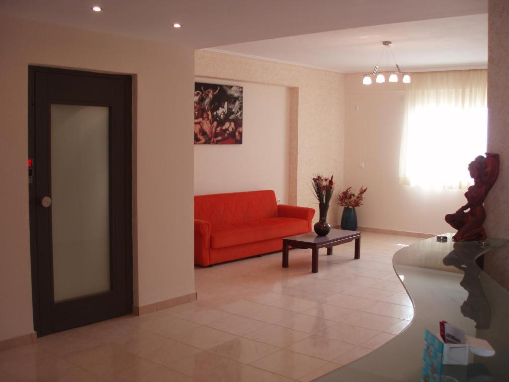 Niovi Luxury Apartments Loutra Edipsou  ภายนอก รูปภาพ