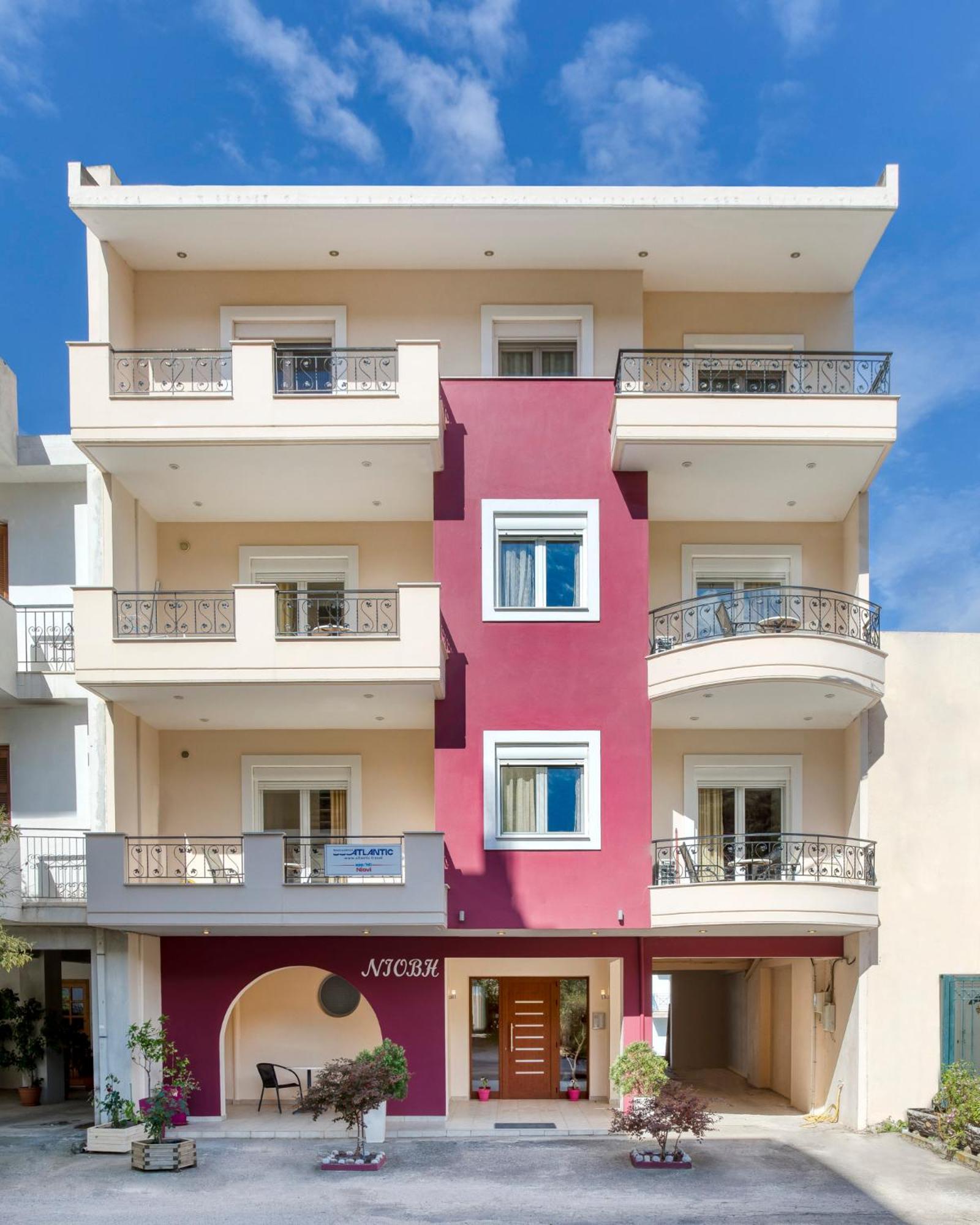 Niovi Luxury Apartments Loutra Edipsou  ภายนอก รูปภาพ
