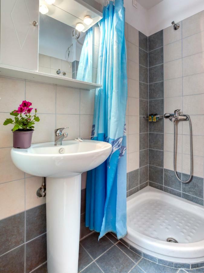 Niovi Luxury Apartments Loutra Edipsou  ภายนอก รูปภาพ
