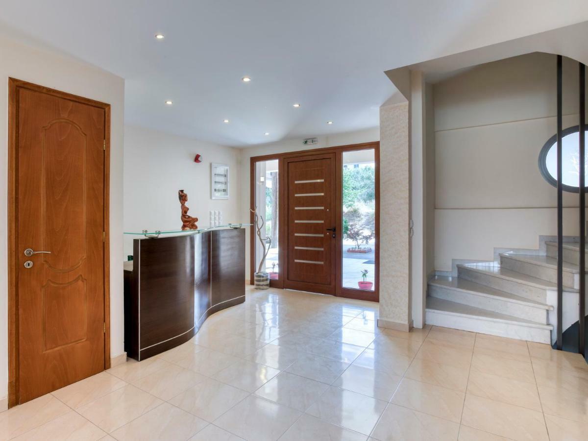 Niovi Luxury Apartments Loutra Edipsou  ภายนอก รูปภาพ