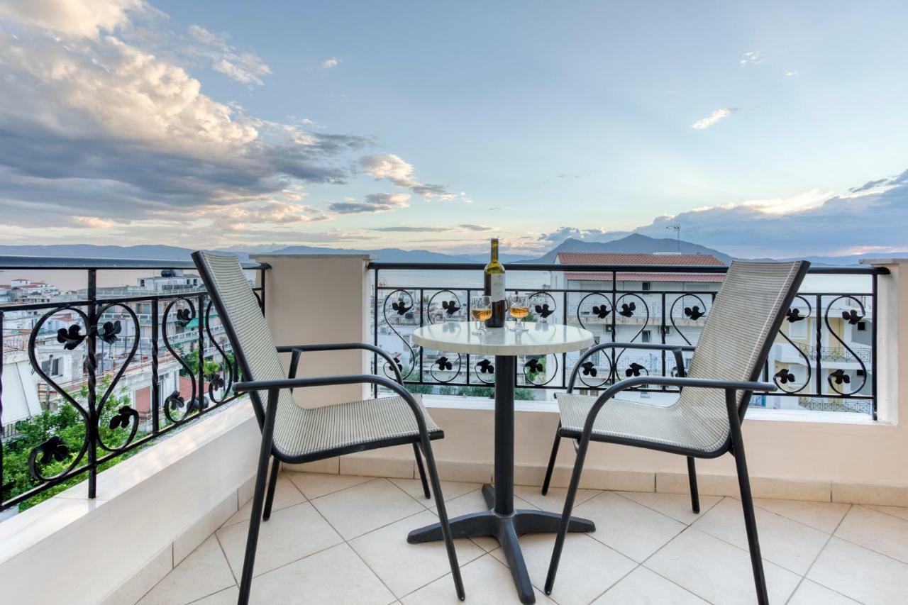 Niovi Luxury Apartments Loutra Edipsou  ภายนอก รูปภาพ